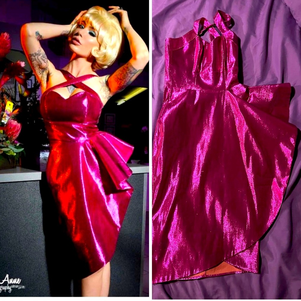 Pinup girl, clothing dress